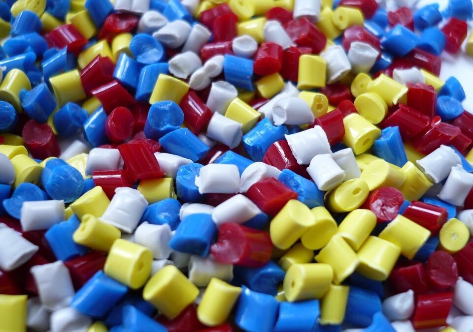 Industrial Dryer Manufacturers for Polymers, Resins, and Plastic Granules/Powders